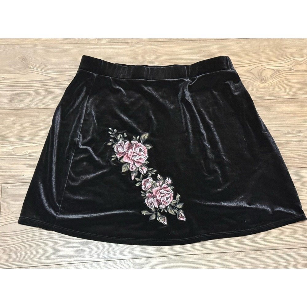 Seauin Hearts Vtg Embroidered Rose Black Velour Skirt Size Xl Juniors‎ Girls